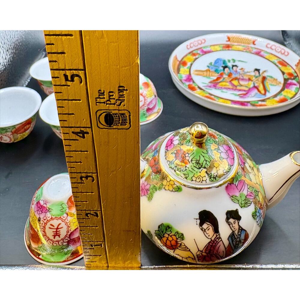 Vintage Chinese Tea Pot & Cup Party Set Fine Porcelain Satin Silk Box - Picture 6 of 11